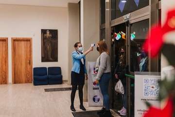 Espectáculo de la humorista y actriz Yanely Hernández en el Teatro de Telde/TA y Francisco Javier Santana.